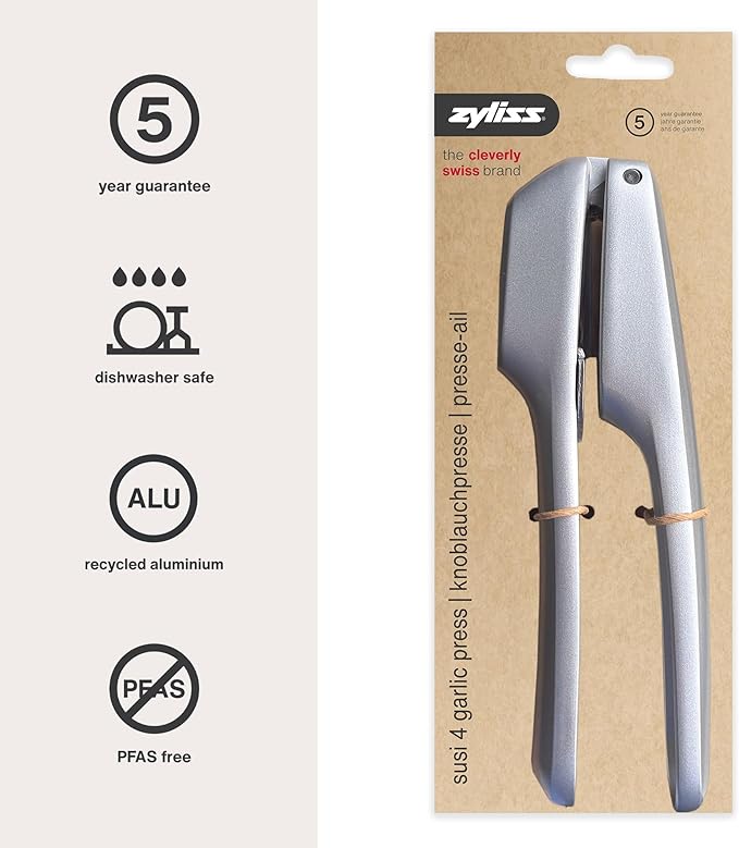 Zyliss Susi 4 Garlic Press - Garlic Crusher for Efficient Mincing - Odor-Free Hands - Large Chamber Made of Durable Stainless Steel - Mess-Free Kitchen Gadget - PFAS-Free Non-Stick Coating - Silver