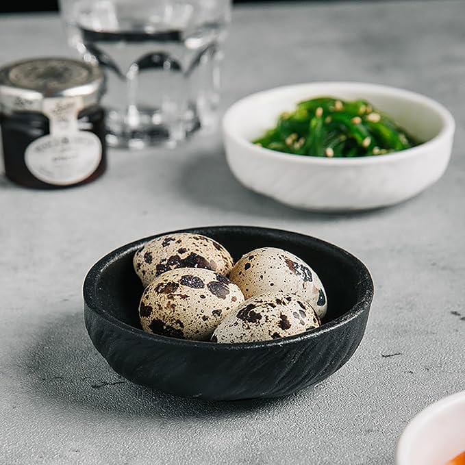 Ceramic Dinnerware set for 4 Matte Black, 16 pcs, Dish set for 4 | Kitchen Plates and Bowls Set Porcelain, Rock-Textured Dishware Sets Stoneware Dinner Plates Sets Platos de Cocina Vajilla