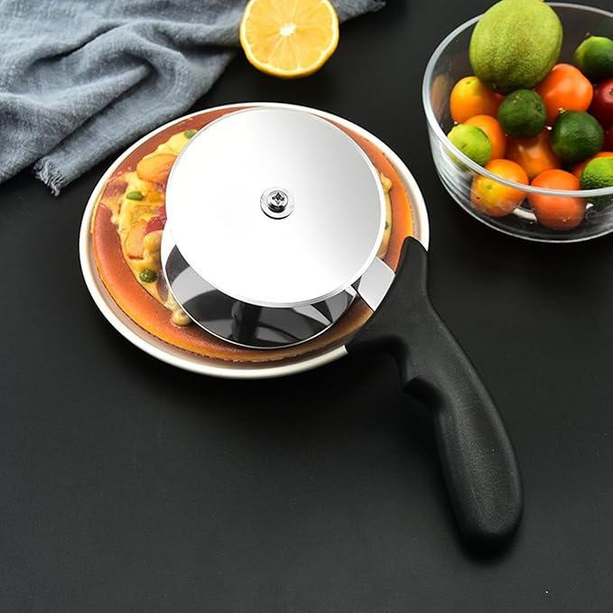 Stainless Steel Double Wheel Vegetable Cutter, Pizza Wheel With Sharp Blade For Cutting Shells, Pies, Cheese, with Built-in Finger Guard & Non-Slip Plastic Handle, Dishwasher Safe (1 pc)