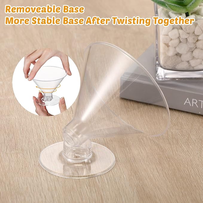 Yinkin 12 Pcs 5 oz Plastic Martini Glasses Disposable Clear Cocktail Dessert Parfait Glasses Unbreakable Mini Martini Cups for Wedding Party Bowl Wine Ice Cream (Stemless)