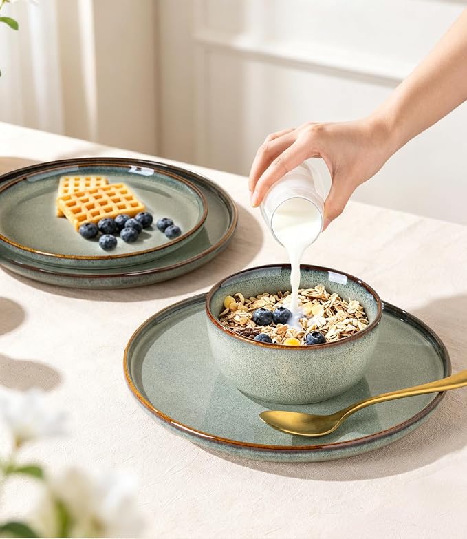 GBHOME Dinnerware Sets for 6, 18 Pieces Stoneware Plates and Bowls Sets, Scratch Resistant Dishes, Dishwasher & Microwave Safe, Reactive Glaze
