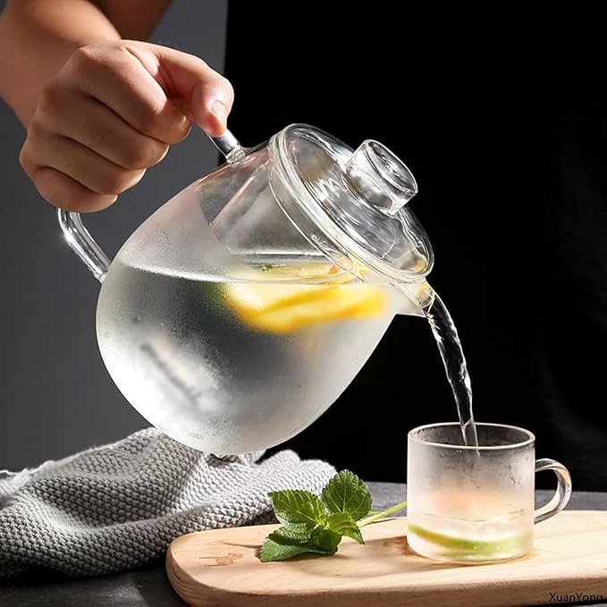 Water Pitcher Simple Glass Carafe with Vertical Liner High Borosilicate Glass Pitcher Household Teapot Juice Pot for Home, Restaurant, Coffee Shop Iced Tea Pitcher (Size : L)