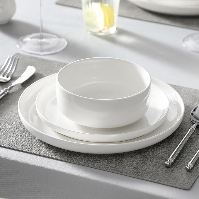 MALACASA Plates and Bowls Sets, 18 Pieces Porcelain Dinnerware Sets Dishware Sets Chip Resistant Ceramic Dish Set Dining Dinner Ware Service for 6, White, Series LUNA