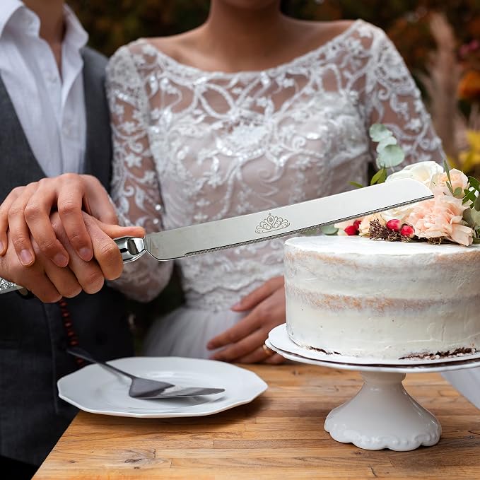 Wedding Champagne Flutes and Cake knife Server Set, Mr and Mrs Champagne Flutes, Bride and Groom Champagne Glasses and Cake Cutting set for Wedding Gifts