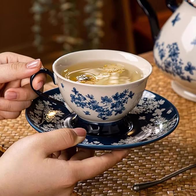 fanquare Vintage Silhouette Flowers Tea Cup and Saucer, 7 oz Blue and Beige Porcelain Coffee Cup, Large Teacups for Women Home Wedding