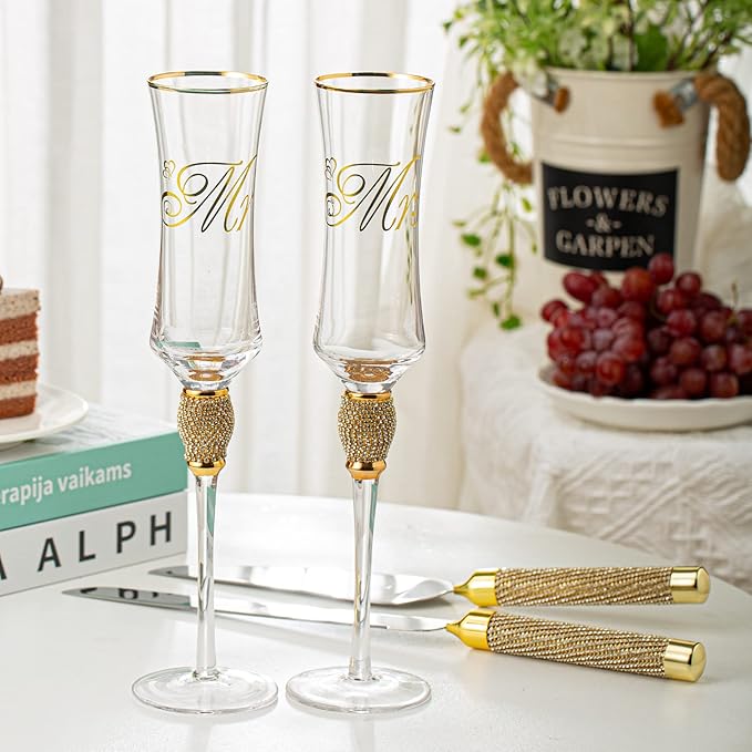 Wedding Cake Knife and Server Set, 7Oz Mr and Mrs Champagne Flutes and Cake Cutting Set for Wedding Engagement Bridal Shower Gifts (Gold)