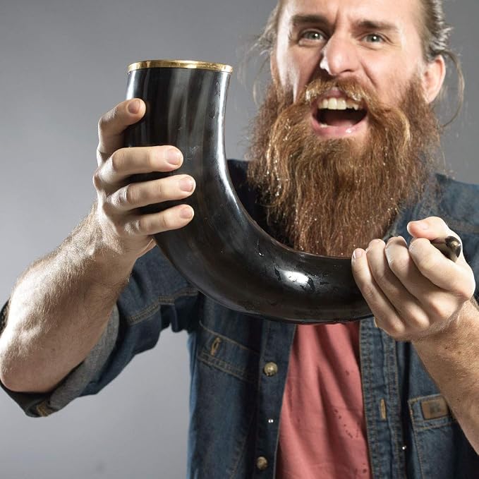 AleHorn Large Viking Drinking Horn Tankard – Handcrafted Ox Horn Beer Mug with Sturdy Handle – Medieval Style Tankard for Ale, Mead & Beer – Unique Holiday Gift for Men – 20oz