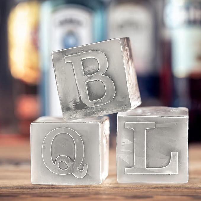 Monogrammed Ice Cubes Mold with Lid, 2 inch Whiskey Ice Cube Tray, Personalized Initials Silicone Cocktail Ice Cube Mold, Wedding Monogram, Thank You Gift, Gifts for Dad (Letter U)