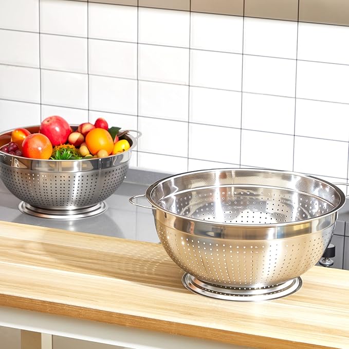 Maxdot 1 Pack 12 Quart Heavy Duty Stainless Steel Colander with Footed Base and Handles Pasta Spaghetti Berry Fruit Vegetable Kitchen Food Strainer Basket
