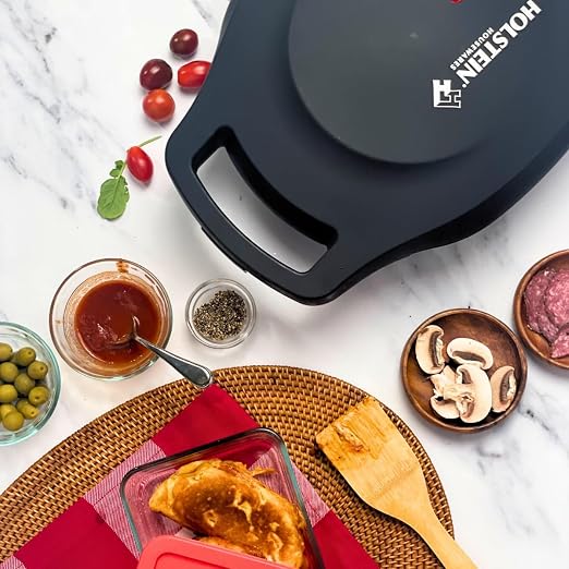 Holstein Housewares Stainless Steel 4 Section Omelet Maker, Non Stick Coating, Mess Free Cooking, Easy Cleaning, Indicator Lights, Upright Storage & Anti Slip Feet For Quick Meals. 4 Portions, Black