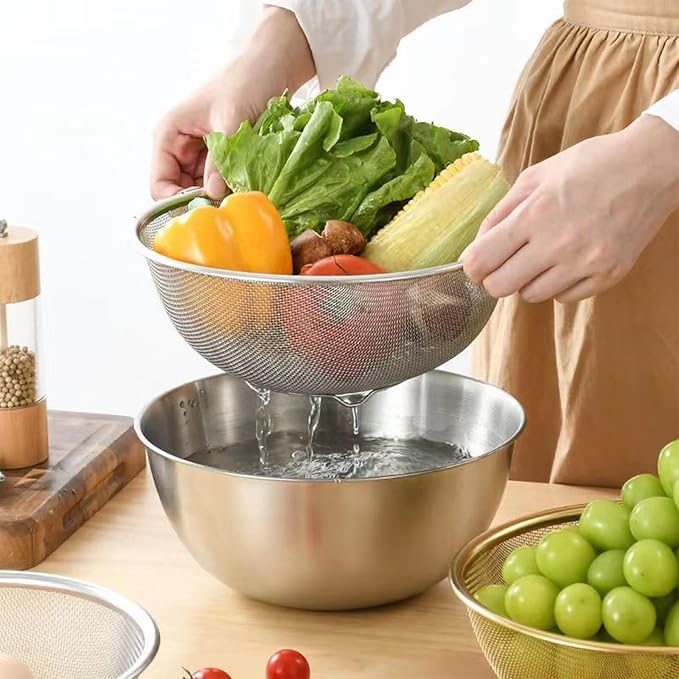 3.7 Qt Stainless Steel Colander & Mixing Bowl with Scale, Large Metal Food Strainer Bowl Fine Mesh for Kitchen Washing Fruit Vegetable Rice Pasta Baking Salad Cooking (Silver)