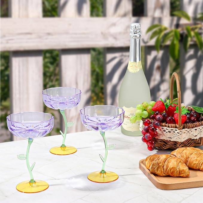 12 Pcs Purple Plastic Ribbed Coupe Glasses Detachable 7oz Flower Cocktail Glasses Modern Wavy Plastic Cocktail Coupes Disposable Martini Glasses Mimosa Glassware champagne goblets (12, Purple)
