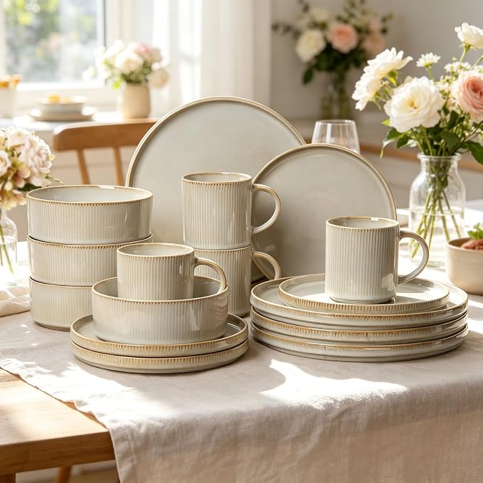 MONITO Ceramic Dinnerware 16 Pieces Dinner Set，10.6in Stoneware Plates and Bowls Sets, Highly Chip and Crack Resistant | Dishwasher & Microwave Dishes set,Gift, Bonbon Beige