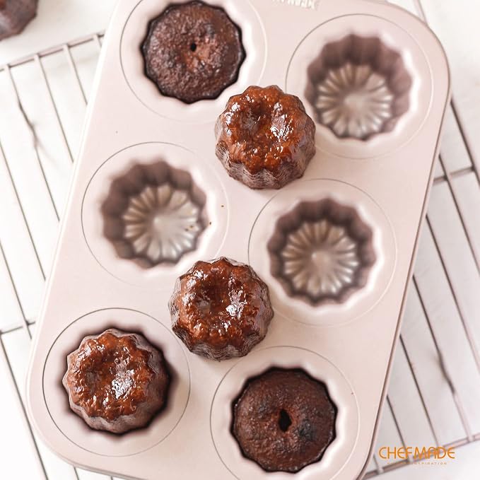 CHEFMADE Canele Mold Cake Pan, 6-Cavity Non-Stick Canele Muffin Bakeware Cupcake Pan for Oven Baking (Champagne Gold)