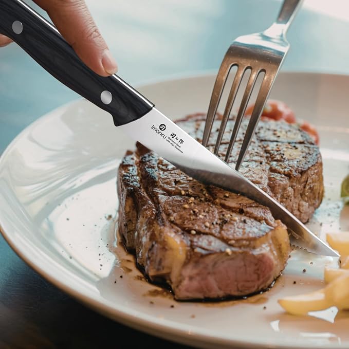 imarku Japanese Steak Knives, Steak Knives Set of 8,Stainless Steel Serrated Steak Knife,Steak Knife with Pakkawood Ergonomic Handle,Gift for Men and Women