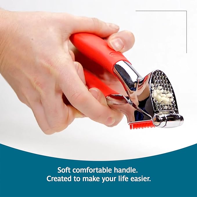 Trudeau Garlic Press - Effortless Garlic Crusher with Built-In Cleaning Aid, Large Garlic Chamber, Comfortable Ergonomic Handle, BPA-Free & Dishwasher-Safe - Quick and Easy Meal Preparation