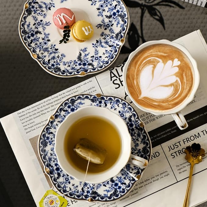 Porcelain Tea Cups and Saucers Set of 2, 6 Oz Vintage Country Roses Bone China Tea Cup with Gold Trim, Spoon, 6 Pieces Coffee Cappuccino Mugs for Women, Tea Parties, Wedding Gifts