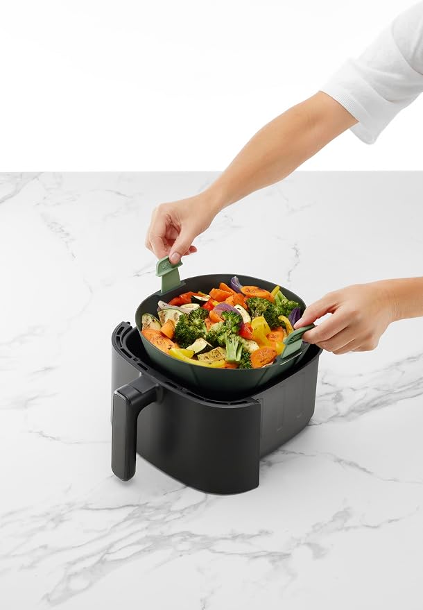 Lékué Air Fryer Basket - X Large - 100% Platinum Silicone Baking Pan for Air Frying, Fits in Draw Tray, Flexible Corners, Pull-up Handles for Easy Removal, Flat Bottom with Drainage Grooves