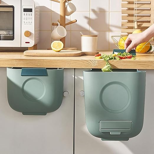 Hanging Trash Can, Kitchen Garbage Bin Waste Bins, Folding Waste Bin Kitchen Cabinet Door Hanging Trash Can Wall Mounted Trashcan for Bathroom Toilet Garbage Waste Storage (Size : B)