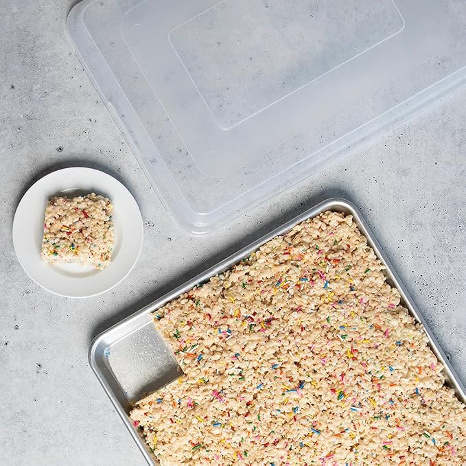 Nordic Ware Naturals Big Sheet with Lid