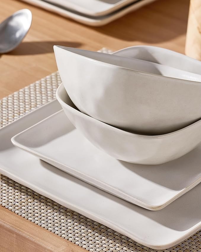 Famiware Stoneware Dinnerware Sets for 6, Ocean Square 18-Piece Kitchen Plates and Bowls Sets, Microwave and Dishwasher Safe, Scratch Resistant, Matte White