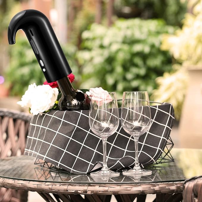 Electric Wine Aerator & Automatic Wine Dispenser, USB Rechargeable One-Touch Wine Decanter Pourer, Fast Aeration Wine Accessories Gift for Men & Women