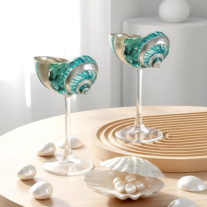 Conch Shell Wine Glasses Wedding Wine Cup Martini Goblet Cocktail Drinkware Drinking Stemware for Valentine Birthday Wedding Bridesmaids Anniversary Party(Green Conch,Clear Base,2 Pcs)