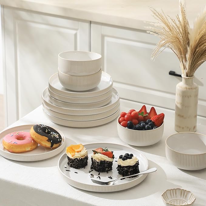 Frewinky Ceramic Dinnerware Sets for 8, Round Reactive Glaze Porcelain Plates and Bowls Sets, Scratch Resistant Modern Dishes Set, Dishwasher & Microwave Safe, Service for 8-White