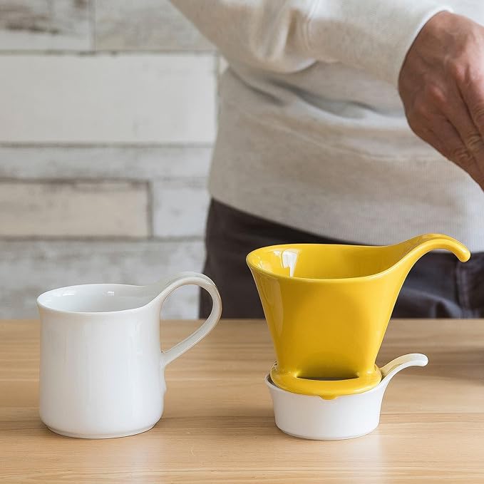 Zero Japan - Bee House Pour Over Coffee Dripper - Lead-Free & Cadmium-Free Ceramic Coffee Maker with Elegant Peek Hole, Drip Cone Brewer Coffee Gift, Brewing Accessories - Yellow Pepper, Standard Size