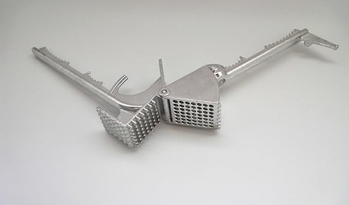 Tredoni Aluminium Big Garlic Press Masher with Head-Cleaner, Olive Pitter, Nutcracker, Meat Tenderizer & Fish Scraper