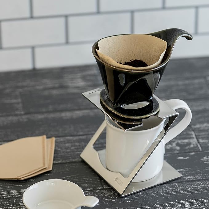 Zero Japan - Bee House Pour Over Coffee Dripper - Lead-Free & Cadmium-Free Ceramic Coffee Maker with Elegant Peek Hole, Drip Cone Brewer Coffee Gift, Brewing Accessories - Yellow Pepper, Standard Size