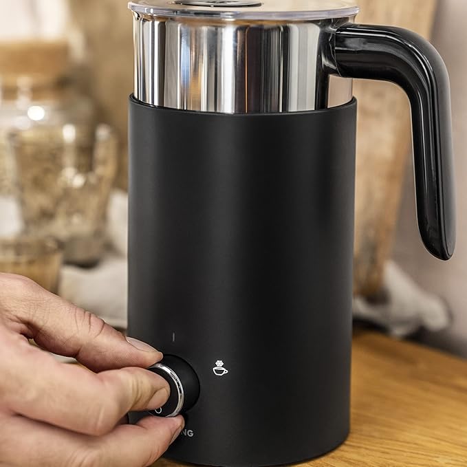 ZWILLING Enfinigy Cool Touch Milk Frother, Hot n Cold Foam Milk Frother, Cream y for Milk, Plant-based Milk - Black
