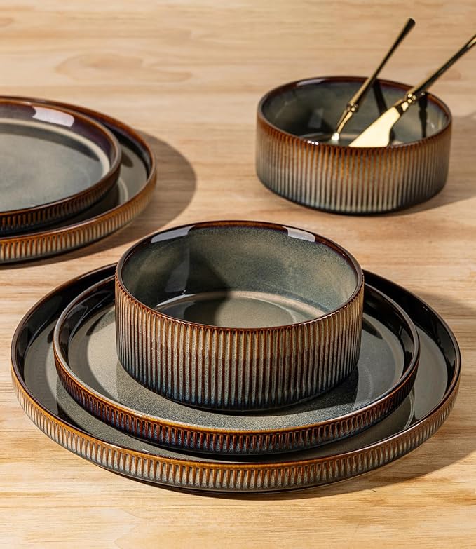 TheTerra Ceramic Dinnerware Sets for 8, 24 Pieces Porcelain Lightweight Speckled Plates and Bowls Sets, Scratch Resistant Dish Set, Oven & Microwave & Dishwasher Safe, Brown