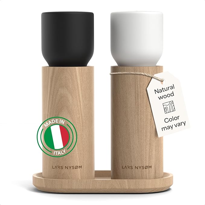LARS NYSØM Wooden Salt and Pepper Grinder Set Manual with Tray - Salt and Pepper Mills with Adjustable Ceramic Grinder - Elegant Beechwood Pepper and Salt Mill Set for Dining Table (Black/White)