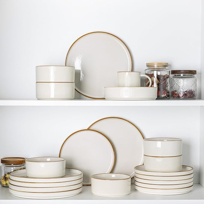 GBHOME 18-Piece Stoneware Dinnerware Set for 6 – Ribbed Ceramic Plates and Bowls, Scratch-Resistant, Microwave & Dishwasher Safe, Reactive Glaze, White with Honey-Brown Edge