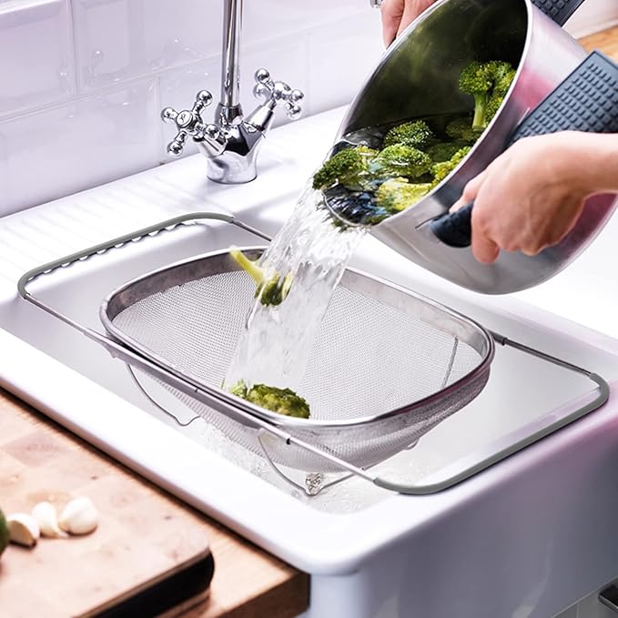 AJIODA Over The Sink Colander, 6 Quarts Stainless Steel Oval Colander with Expandable Rubber Grip Handle, Fine Mesh Strainer Baskets Kitchen Colanders for Strain, Drain, Rinse Vegetables, Fruits, Grey