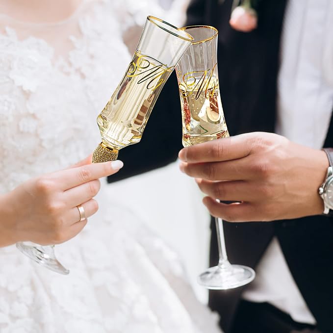 Wedding Cake Knife and Server Set, 7Oz Mr and Mrs Champagne Flutes and Cake Cutting Set for Wedding Engagement Bridal Shower Gifts (Gold)