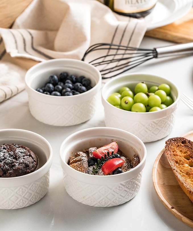 9 oz Ramekins with Lids, Creme Brulee Ramekins Oven Safe, Small Ceramic Serving Bowls Dessert Bowls, White Custard Cups for Baking, Dipping Sauce Cups, Pinch Bowls Ideal for Gifts, Set of 4