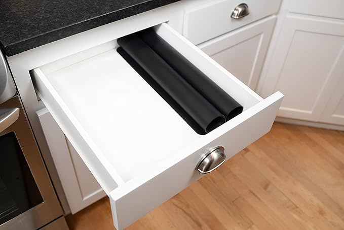 GASARÉ, Extra Large, Thick, Silicone Mat for Kitchen Counter, Heat Resistant Mat, Countertop Protector, Non-Slip, Easy to Clean, Cuttable, 30 x 20 Inches, Black