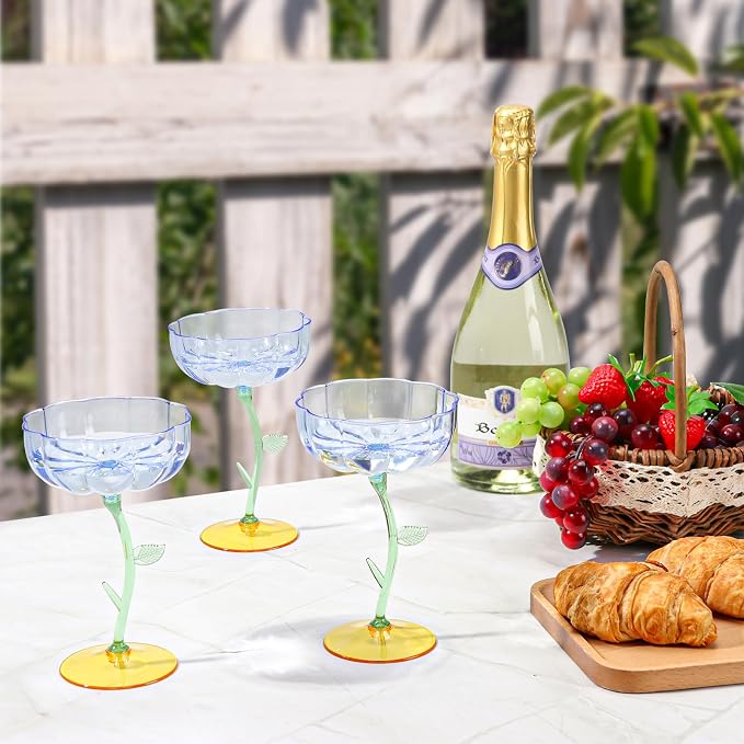 24 Pcs Blue Plastic Ribbed Coupe Glasses Detachable 7oz Flower Cocktail Glasses Modern Wavy Plastic Cocktail Coupes Disposable Martini Glasses Mimosa Glassware champagne goblets (24, Blue)