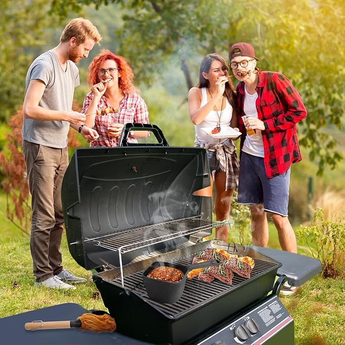 SafBbcue Cast Iron BBQ Sauce Pot and Mop Brush Set,Barbecue Cooking Accessories Heat Preservation Heavy Basting Pot & Mop with 4Pcs Heads for Big Green Egg Grill Grilling