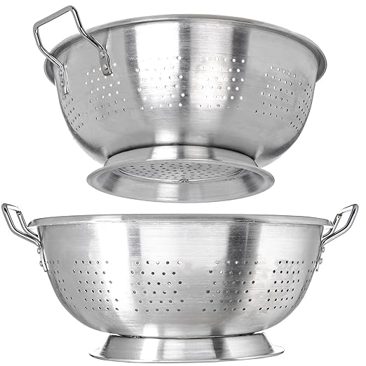 Carlisle FoodService Products 60280 Dura-Ware Standard Weight Commercial Colander, 16 Quart, Silver