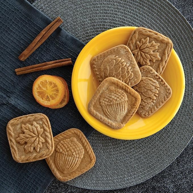 Nordic Ware Springerle Cookie Stamps (Set of 3), Sturdy Cast Aluminium Cookie Stamp Set, Cookie Press Set Made in the USA, Sturdy and Durable Biscuit Maker Press Set