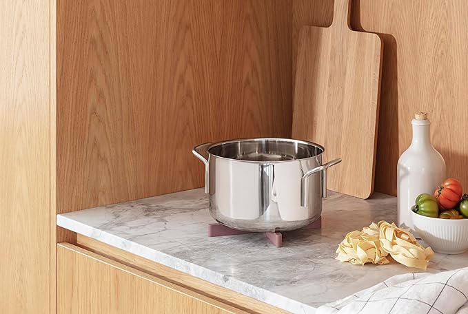 EVA SOLO | Flex Trivet Vintage Brown | Save Drawer Space with This Folding Trivet | Heat-Resistant Silicone & Dishwasher-Safe | Danish Design & Functionality | Vintage Brown