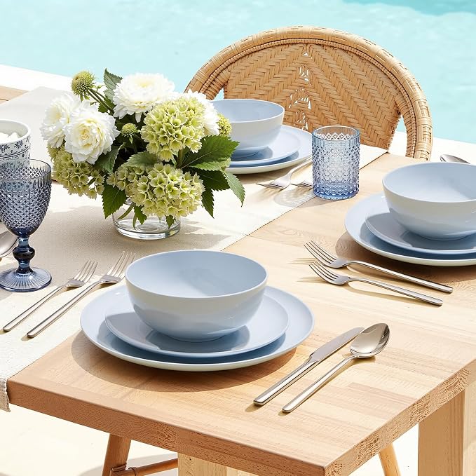 KINGSTONE 18-Piece Bone China Dinnerware Set for 6, Lightweight Porcelain Round Plates and Bowls Set, Durable Scratch Resistant Ceramic Dinner Set, Microwave & Dishwasher Safe, Misty Blue