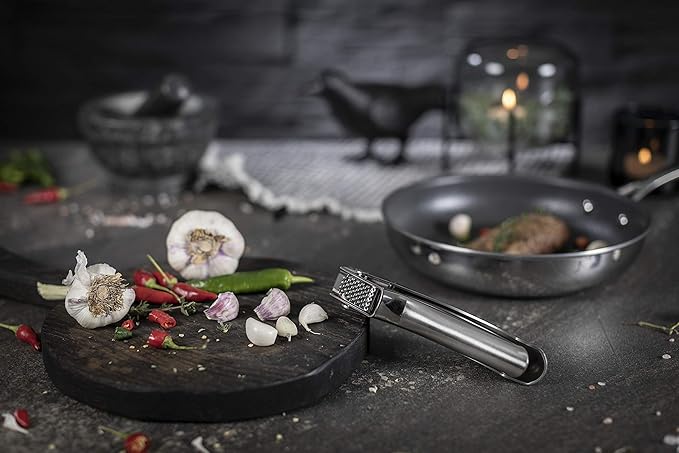Kuhn Rikon Epicurean Garlic Press, Stainless Steel and Kuhn Rikon Original Swiss Peeler 3-Pack