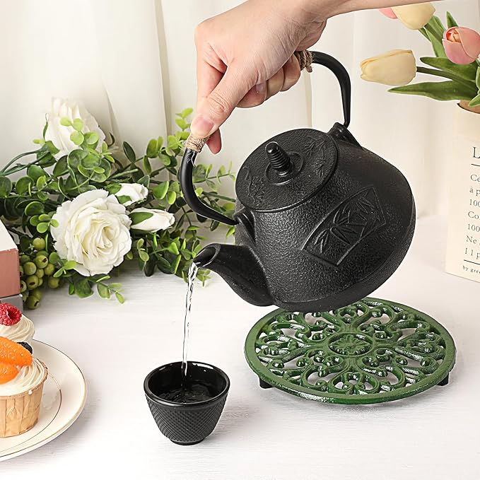 Sumnacon Cast Iron Trivet 2 Pcs 6.7 Inch Iron Trivet for Hot Dish Pot Pan Plate Teapot,Heat Resistant Cast Iron Trivets with Rubber Feets for Kitchen Dining Table Cooktop Stove,Retro Green