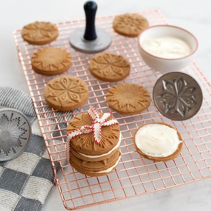 Nordic Ware Starry Night Cookie Stamps (Set of 3), Sturdy Cast Aluminium Cookie Stamp Set, Cookie Press Set Made in the USA, Sturdy and Durable Biscuit Maker Press Set