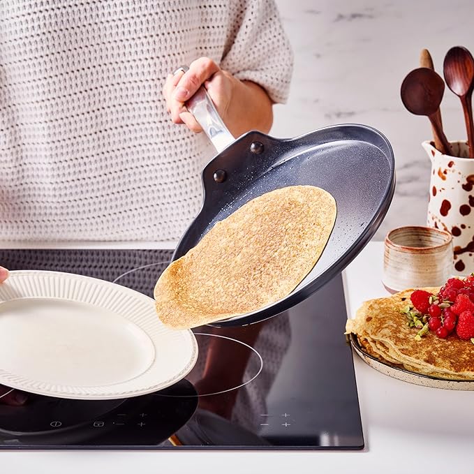 Alva Maestro Ceramic Nonstick Crepe Pan, 10 Inch Pancake Pan and Egg Pan, PFAS-Free Flat Griddle Pan, Induction Compatible Oven Safe Breakfast Pan for Crepes, Pancakes, Eggs and Blinis