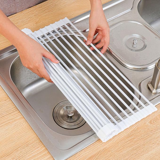 HUHJYUGE Roll Up Dish Drying Rack, Kitchen Sink Dish Drying Rack, Over The Sink Drying Rack Roll Up, Foldable Silicone Dish Drainer for Kitchen, for Plates, Cups, Bowls (B 43x33cm)
